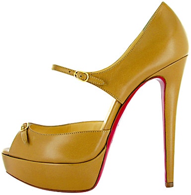 Buckle platform pump Christian Louboutin Spring 2011