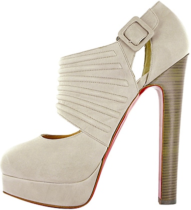 Christian Louboutin Fall 2011 pump