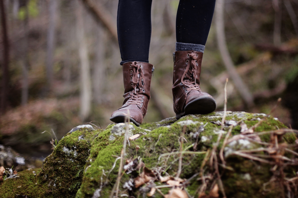How To Stretch Leather Boots Shoerazzi