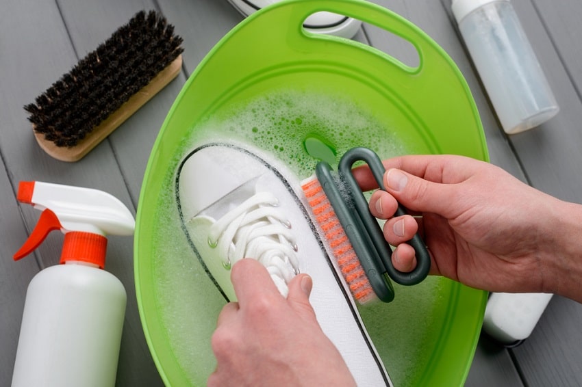 How to Clean Used Shoes