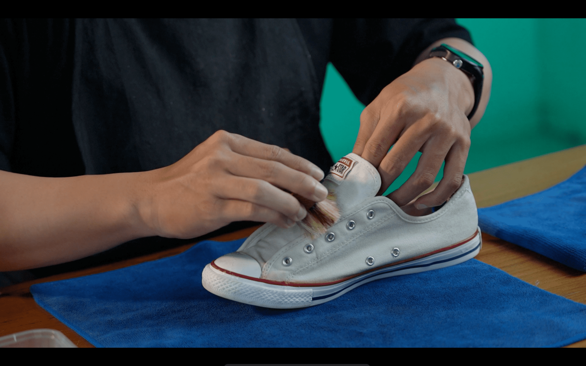 How to Clean Suede Sneakers (Expert's Guides)